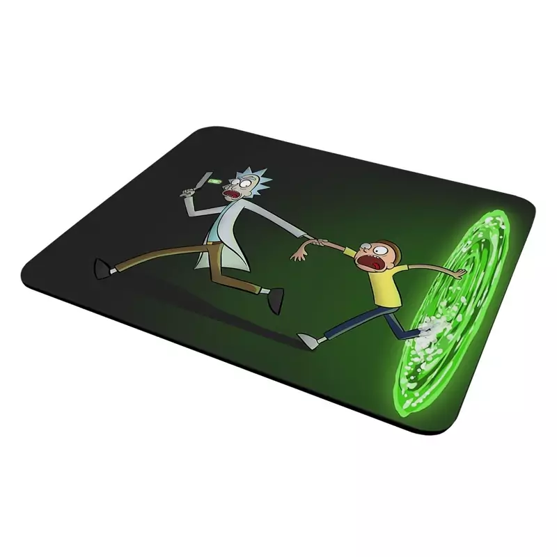 ماوس پد مدل ریک و مورتی rick and morty