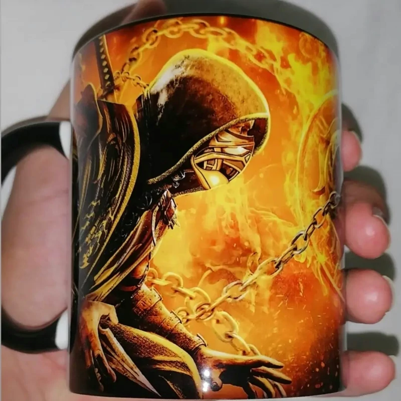 ماگ گیمینگ دسته و داخل مشکی مورتال کامبت  mortal kombat ( پلی استیشن  . ایکس باکس  ) اسکورپین.  ساب زیرو