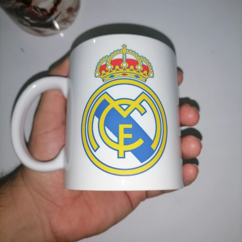 ماگ فوتبالی رئال مادرید real Madrid ( لالیگا . بنزما . اسپانیا . ورزش )